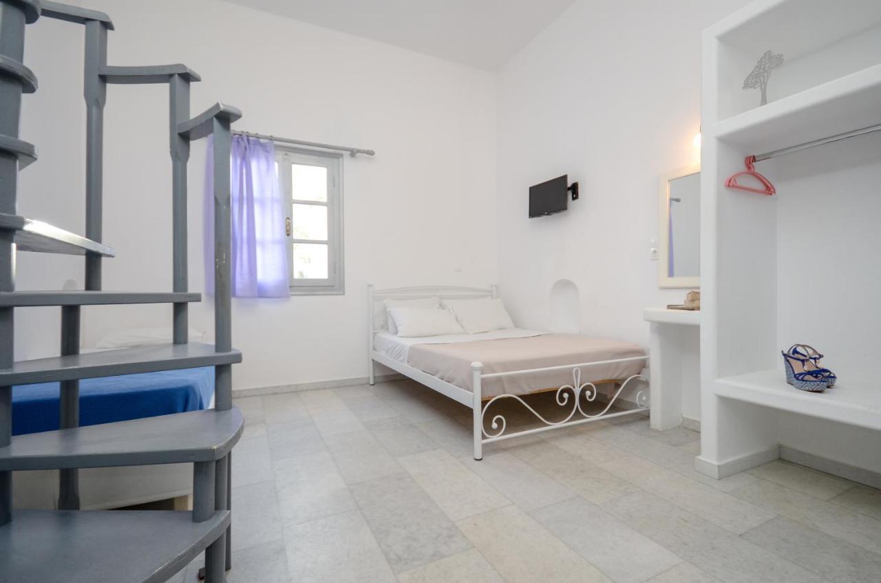 Depis Apartments & Suites Naxos City エクステリア 写真