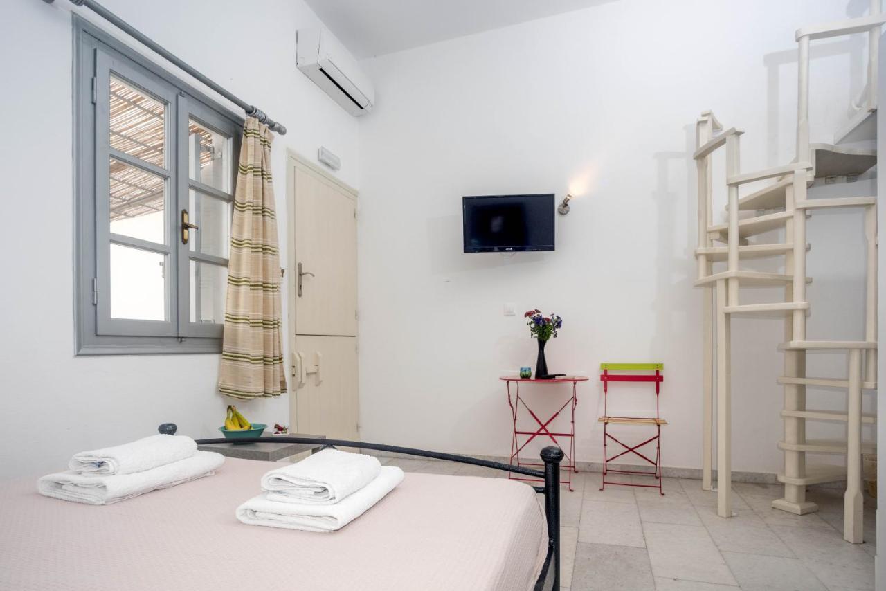 Depis Apartments & Suites Naxos City エクステリア 写真