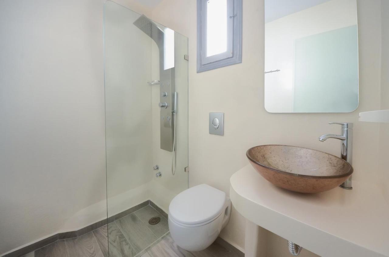 Depis Apartments & Suites Naxos City エクステリア 写真